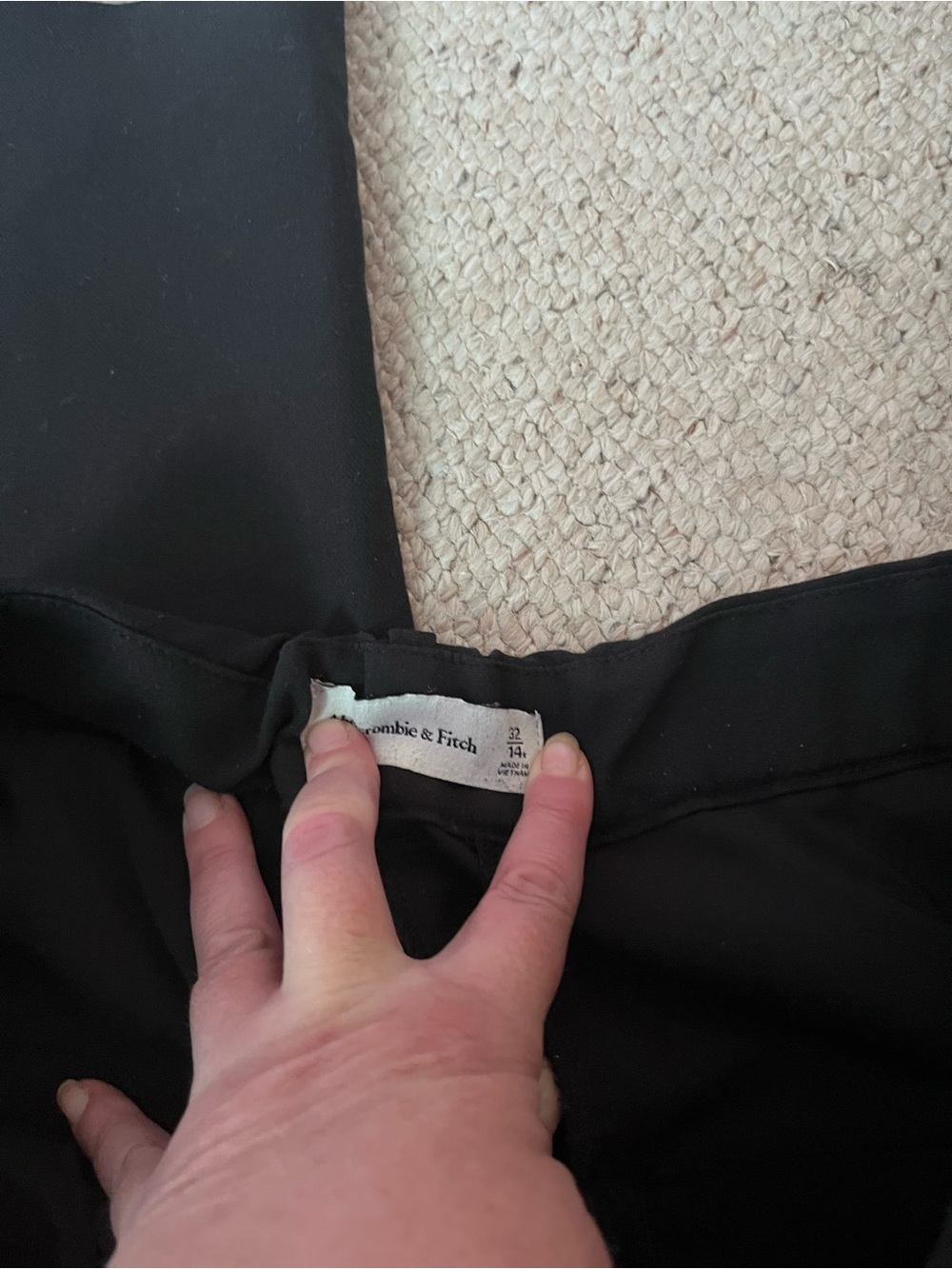 Abercrombie & Fitch Black Women’s Trousers - Picture 3 of 4